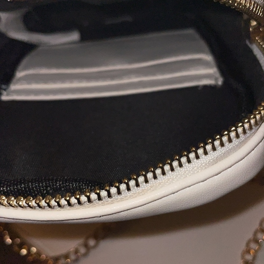 Purse - Picture 5 of 5